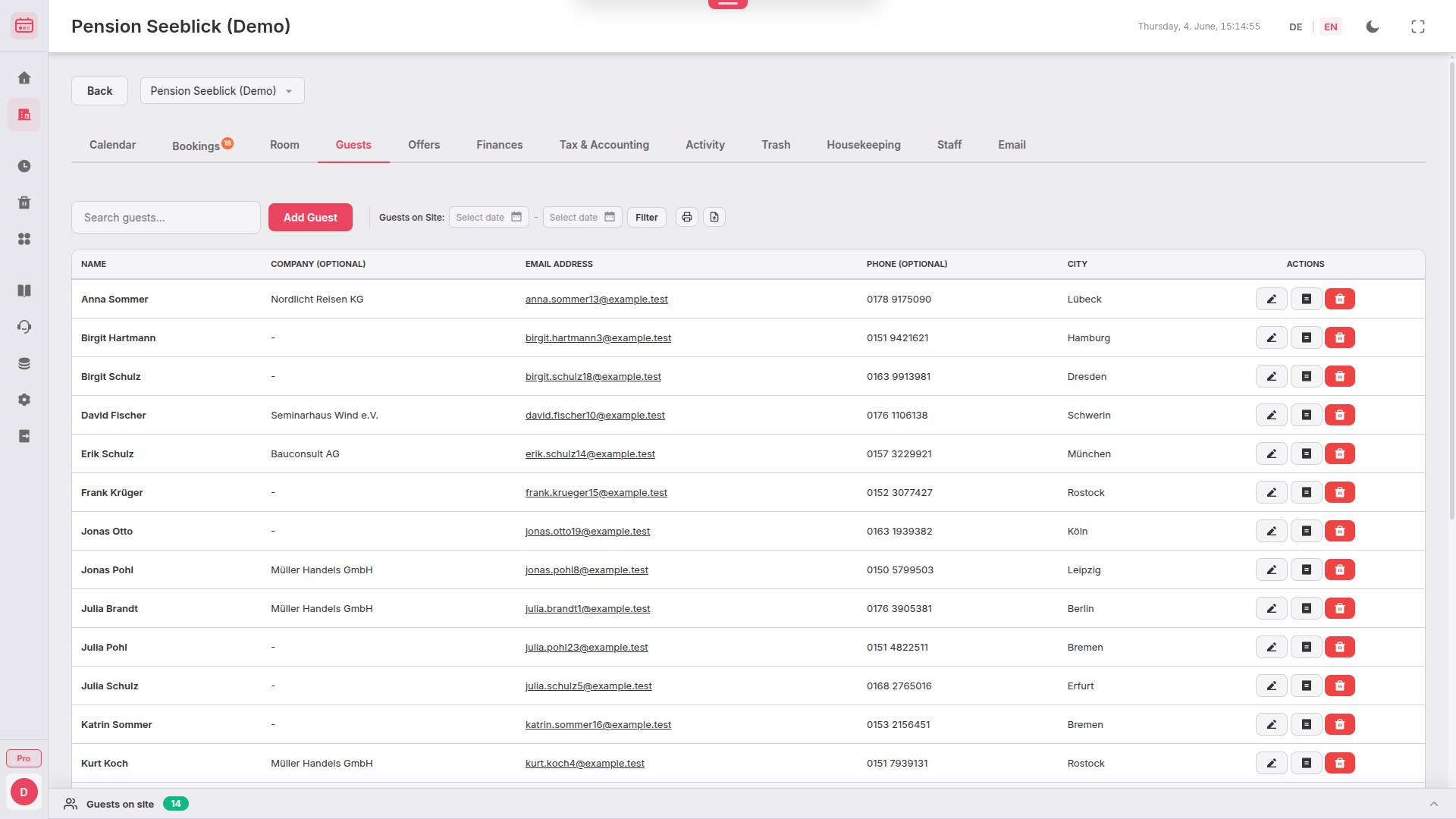 BookingTable guest management with contact details and history
